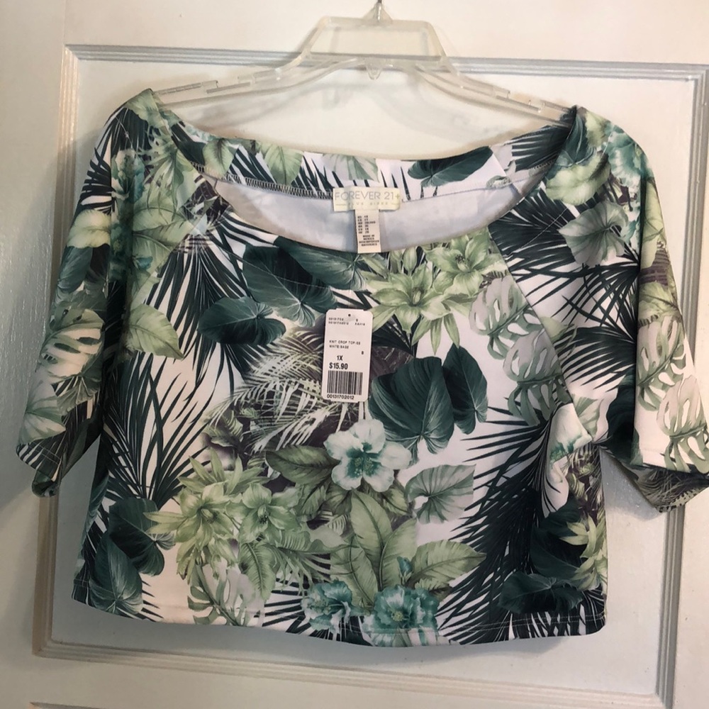 Crop top